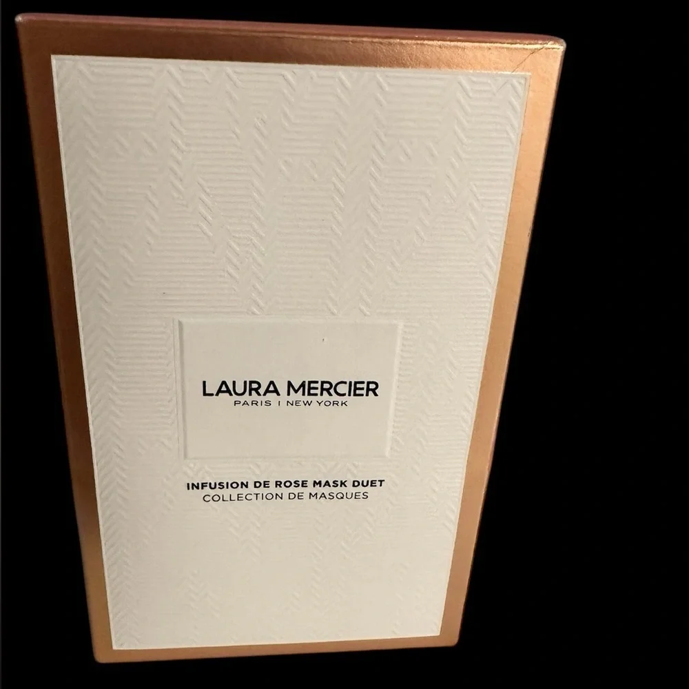Laura Mercier Infusion de Rose Mask Duet Set